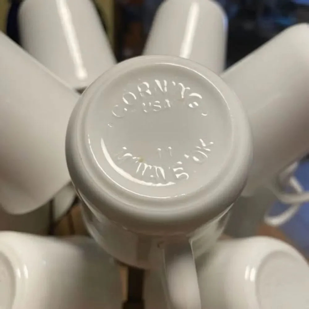 Corning White Mugs with Metal Drying Rack